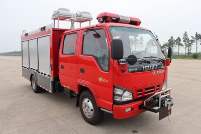 YZR5060TXFQC60/Q6器材消防車
